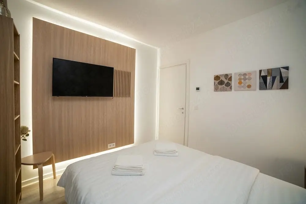 Apartament 3 camere de inchiriat, Denya Forest