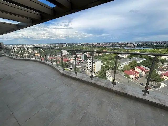 Penthouse 6 camere, 193 mp, Doamna Ghica, Colentina. Se adauga TVA!