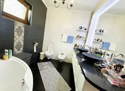 Vand casa D+P+1E+pod in Hlincea, 800m de Lidl Poitiers