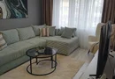 Vanzare - apartament cu 3 camere, Micro 16, renovat, mobilat nou