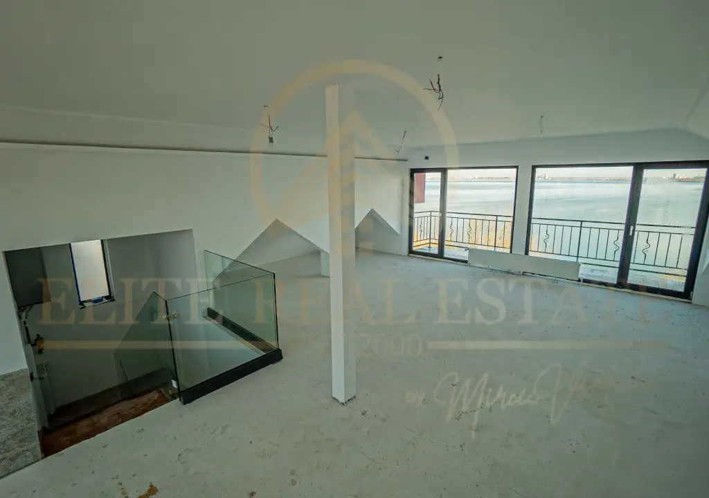 Năvodari - Casă exclusivistă cu ponton privat – Primul rând la lac