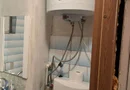 De vanzare apartament 3 camere Micro 16, etaj 4/4, 64.000 euro