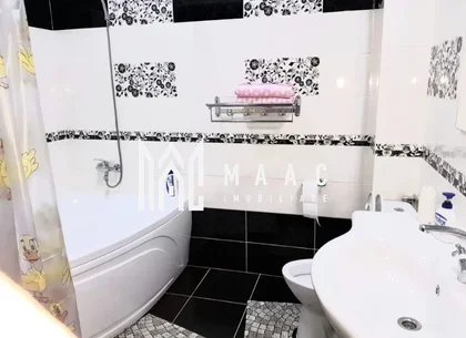 Apartament 3 camere | Etaj 2 | Parcare | Calea Cisnadiei