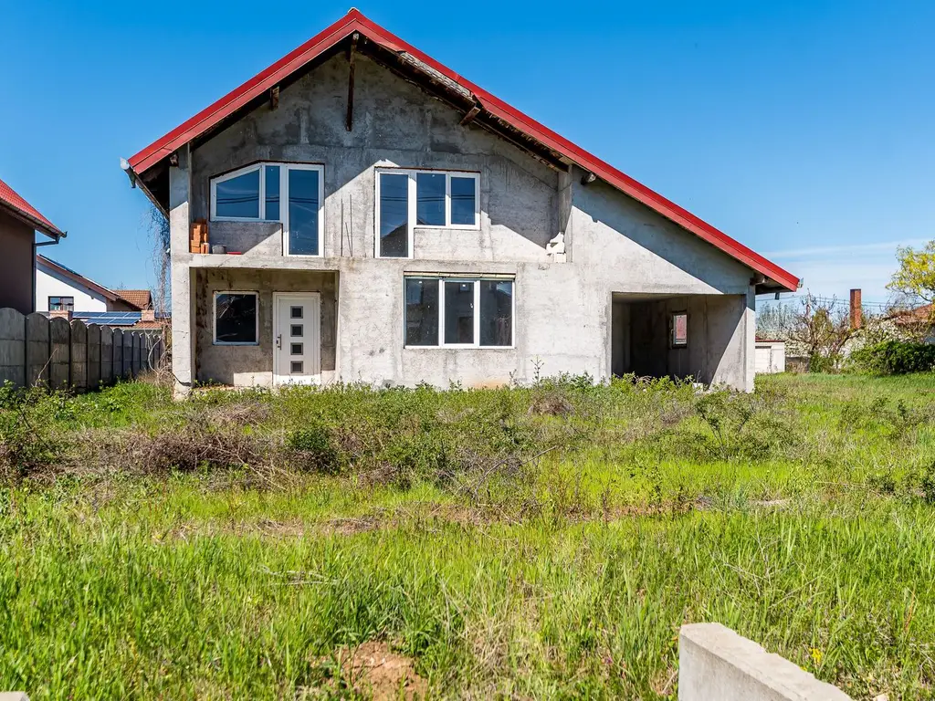 🏡 Casă P+1 la gri | 239 mp construiți | Călugareni -14 km de Arad