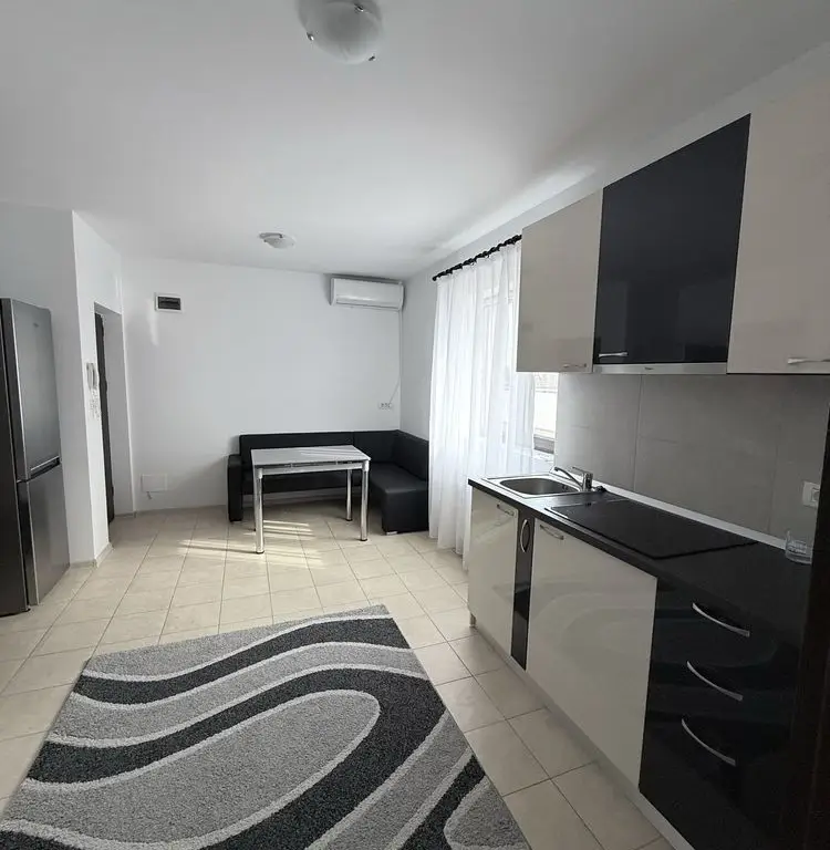 Proprietar 2 camere decomandate,bloc nou,prima inchiriere,zona Lipovei - Iulius Mall,mobilat