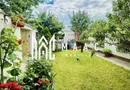 Casa moderna Vladesti | Zona Exclusivista | Curte interioara |