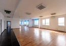 Clădire de birouri cu 12 parcări în incintă privată, UTA2, Arad