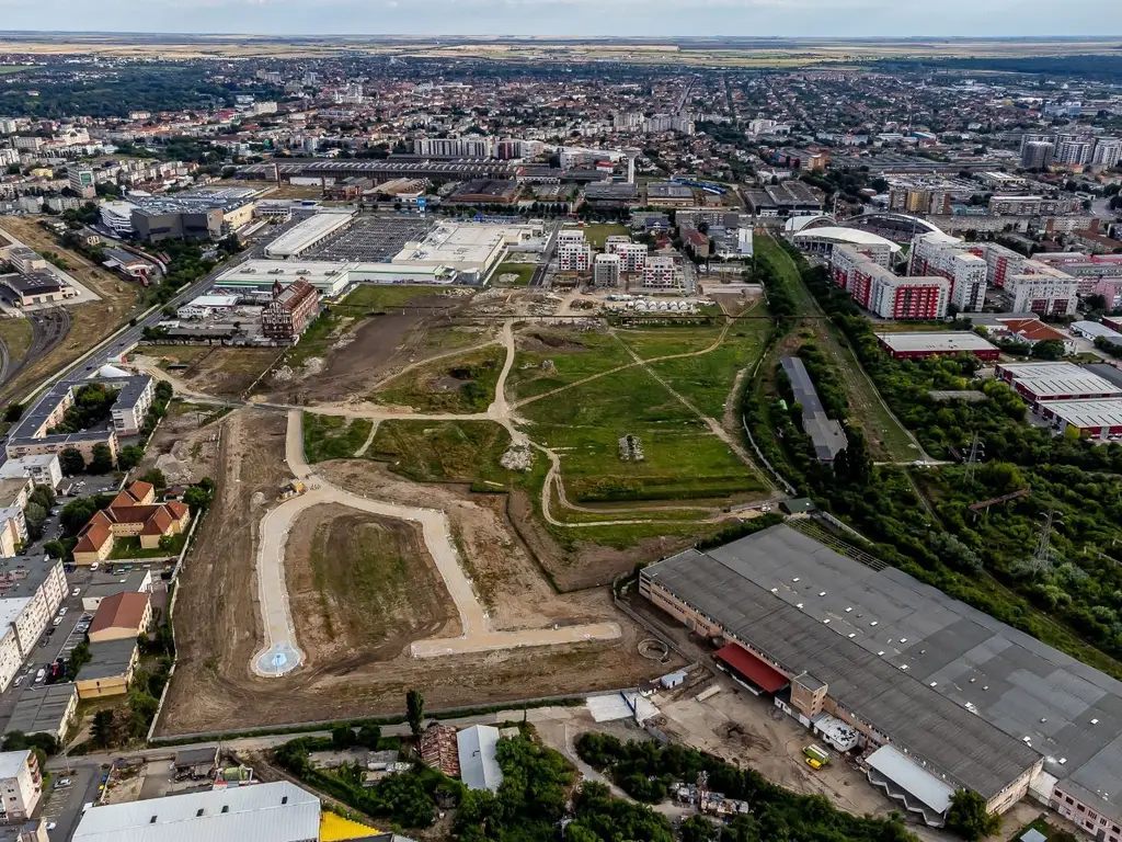 Teren generos pentru casa ta, in mijlocul orașului FĂRĂ AGENȚIE
