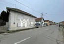 Casă I Teren de 4.500 mp I Anexe I Seica Mare
