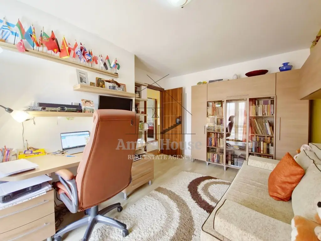 Casa individuala 5 camere, teren 600 mp, finisata, 167 mp utili zona str Oasului