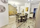 BRASADAS vinde ap 4 cam 130 mp in cladire istorica.