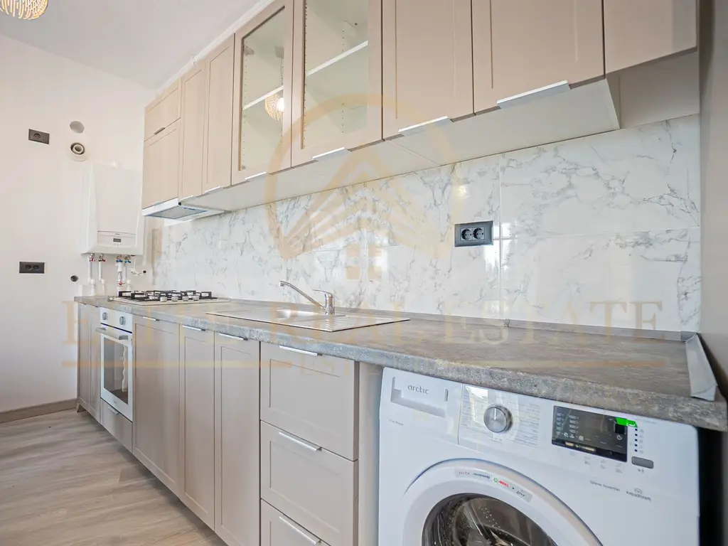 Tomis Plus - Celine Elegance - Vânzare apartament cu 3 camere, etaj 2.