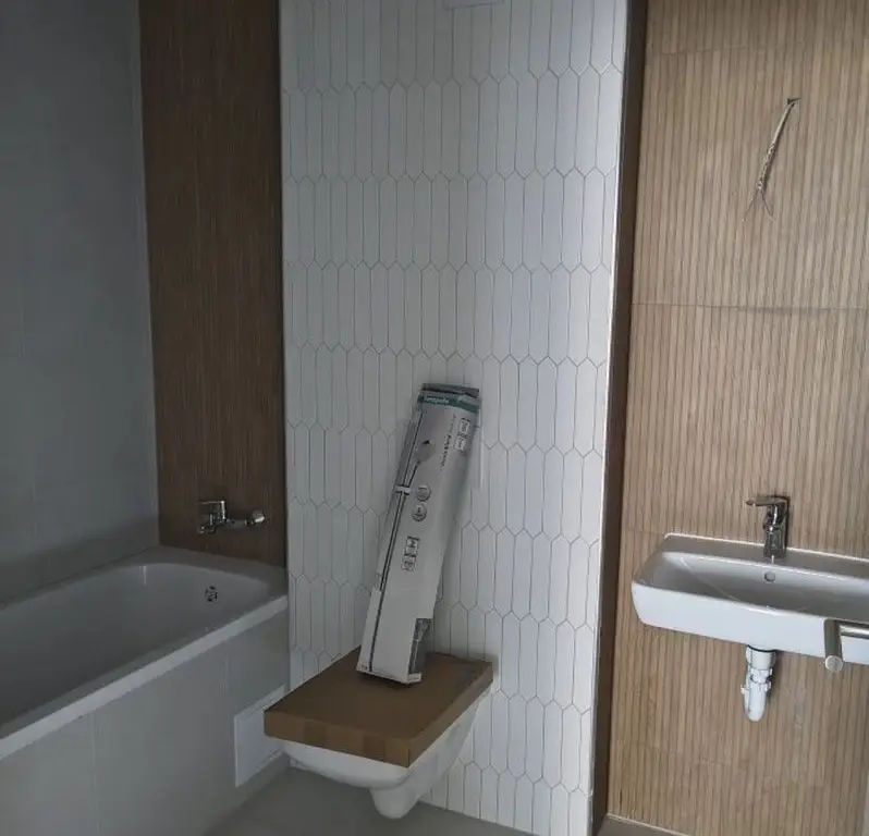 Oferim spre vanzare apartament 2 camere modern cu pereti retractabili