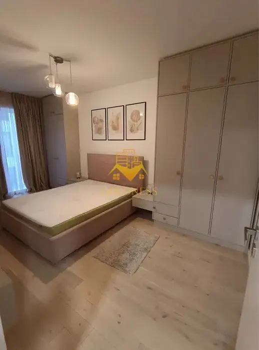 2 camere, modern, garaj,AC,bloc nou, zona Centrala, Record Park, Paris