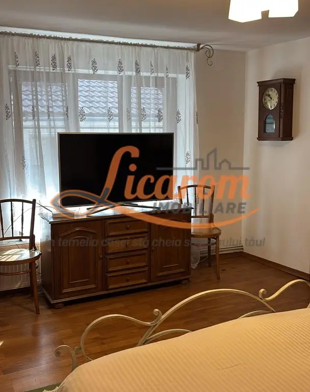 Proprietate saseasca cu 2 corpuri de casa, Comuna Vulcan,Brasov.