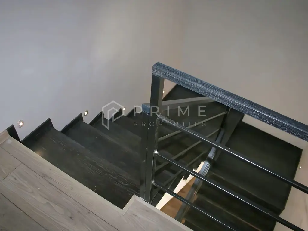 Casă tip duplex complet amenajată si mobilată | șemineu și garaj |