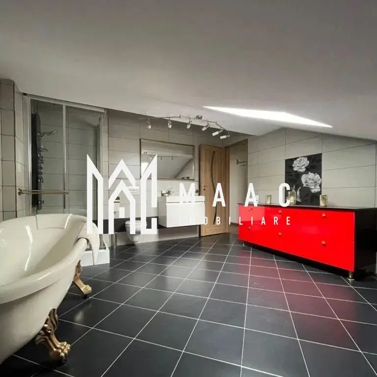 Apartament 4 camere | 100 MPU | Balcon | Decomandat | Strand