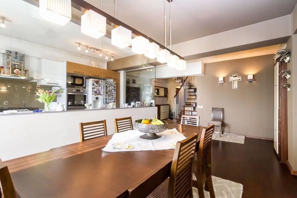 Vand apartament de lux