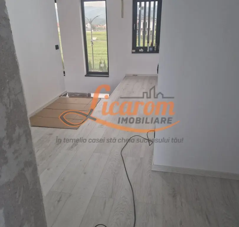 Vila individuala Cristian P+E, 4 camere,"La cheie" teren 511 mp.