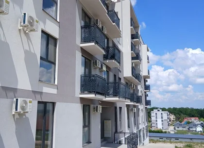 Apartament nou, 2 camere, Băile Felix.  80 000 E. Comision 0
