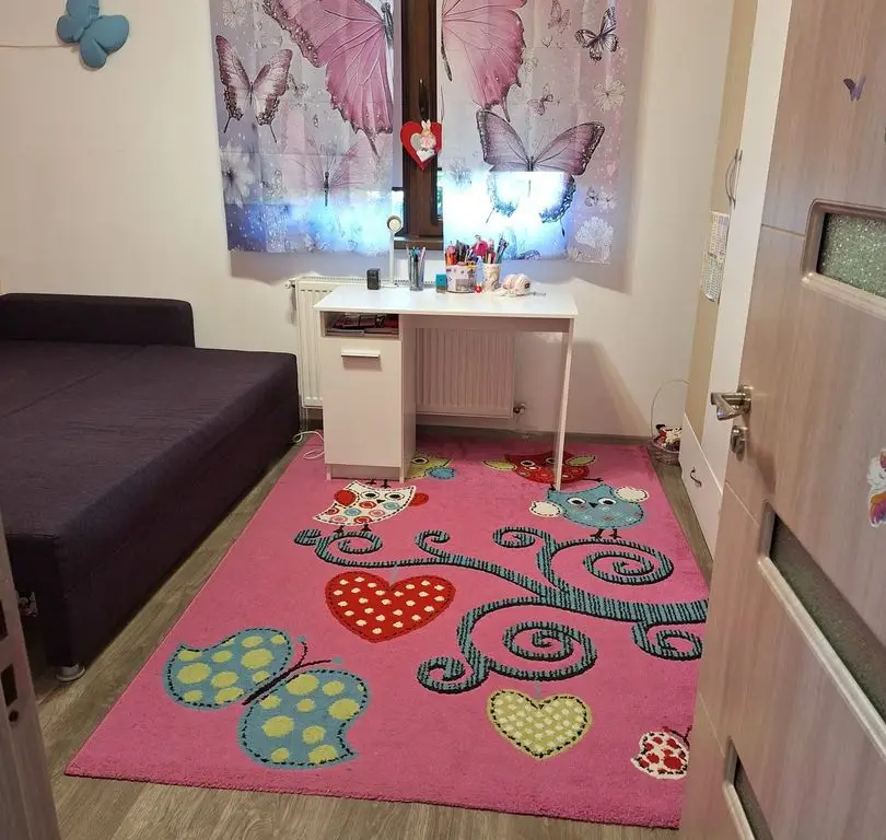 Apartament 2 camere Etj1, decomandat, loc de parcare Inclus in pret