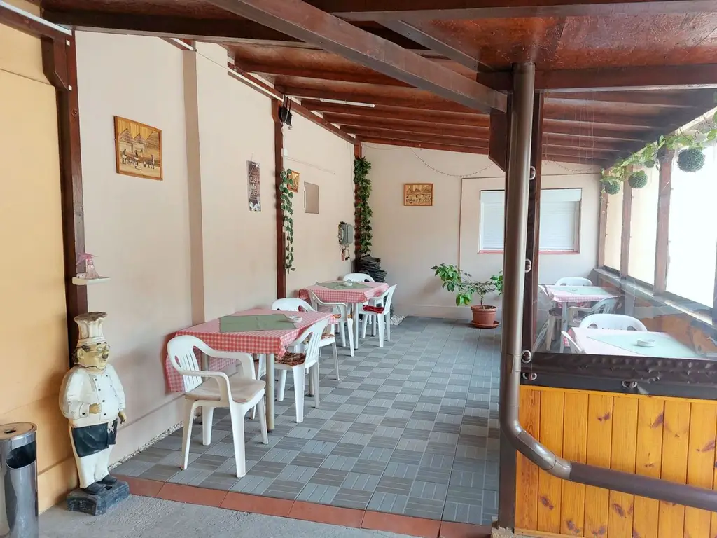 Pensiune de vânzare – Galați | Bariera Traian | 14 camere