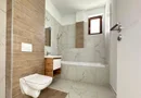 Apartament 2 camere 60 mp cu geam la baie lângă Paradisul Acvatic
