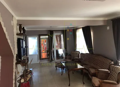 Casa individuala in Sanmihaiu Roman cu 4 camere. Panouri solare.
