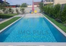 Individuala in Giarmata VII. Piscina. Panouri