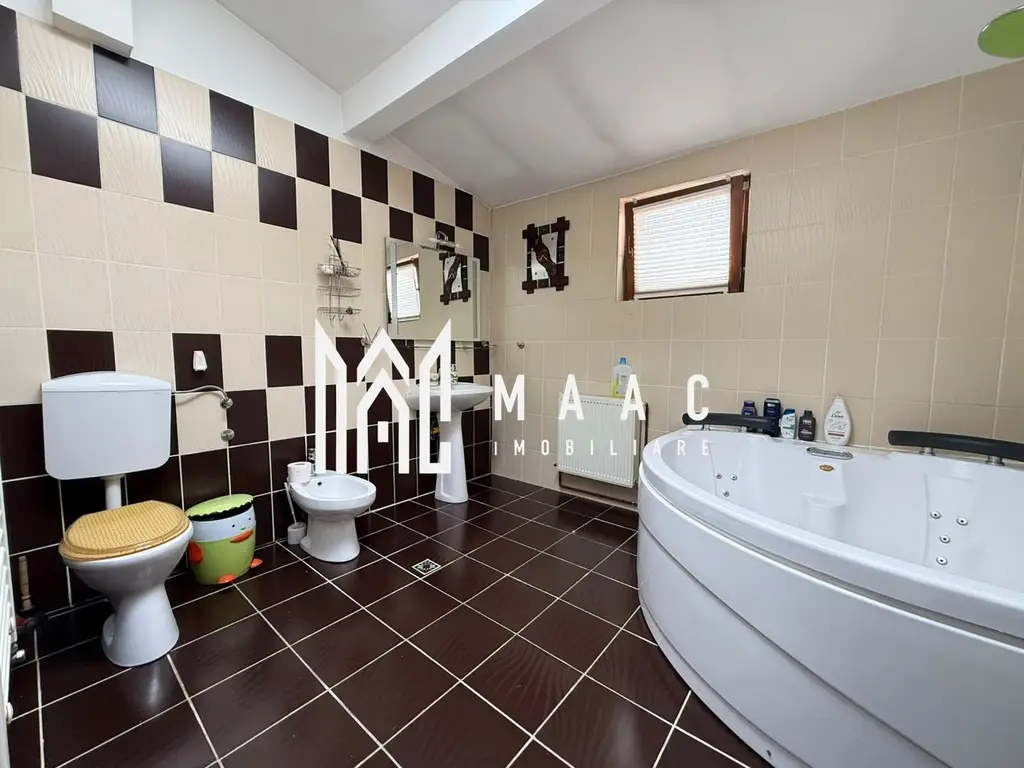 Apartament 4 camere | 130mp | 2 Bai | 2 Balcoane | V. Aaron