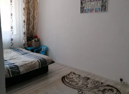 BRASADAS vinde ap 2 cam zona Micro 14.