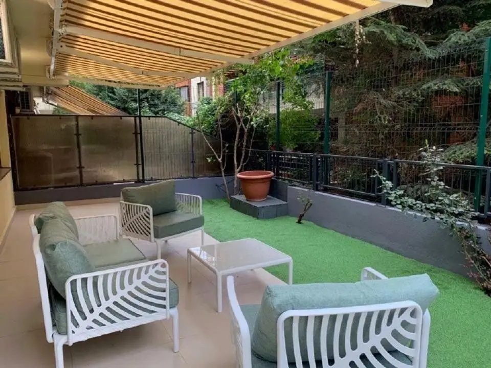 Apartament luminos cu gradina Sos Nordului Parc Herastrau