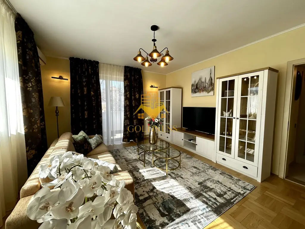3 camere decomandate, Parcare, LUX, AC, Zona Fagului, Andrei Muresanu