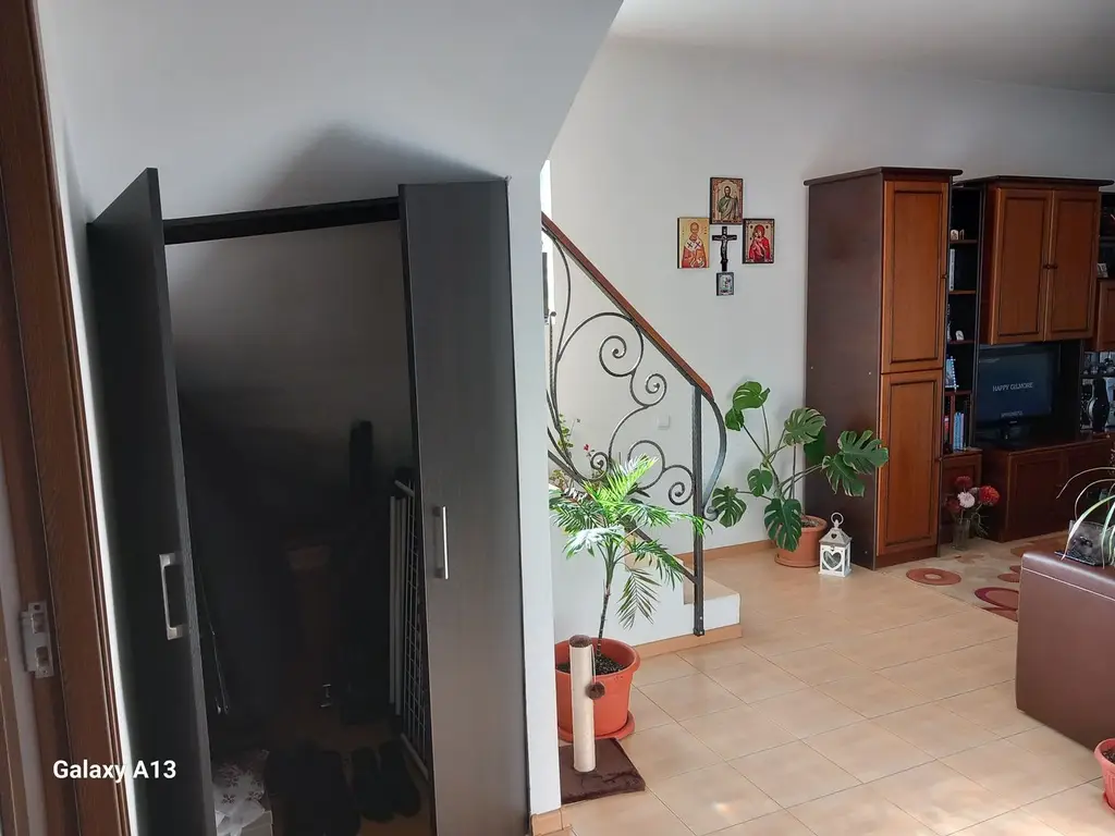 Ag BRASADAS vinde casa individuala 5 cam orasul PANTELIMON.