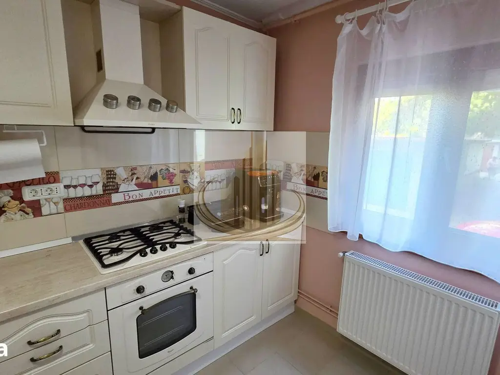 Apartament modern cu 3 camere decomandate Aradului