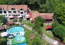 Pensiune de vânzare | 400 MPU | 10 Camere | Rasinari - Curmatura