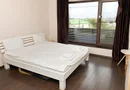 Vilă 5 dormitoare, 4 băi, 2 248mp teren, piscină. Preț: 229 000 E.