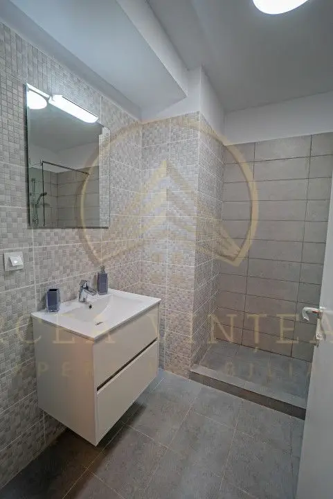 Stațiunea Mamaia - Garsoniera mobilata si utilata complet.