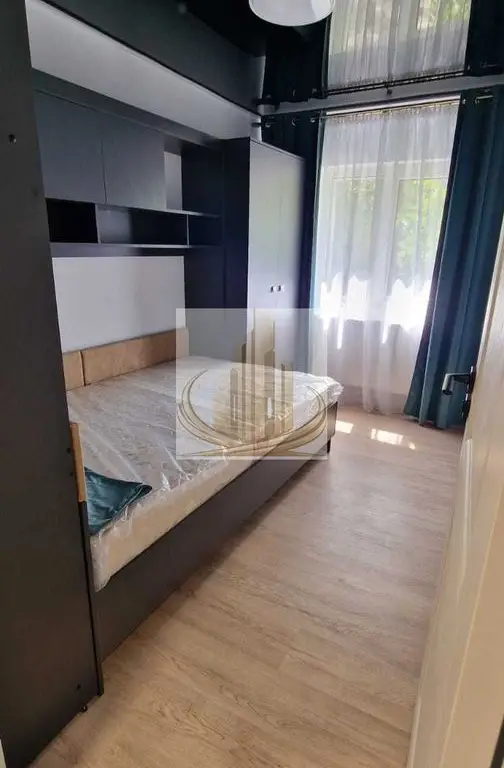 Apartament 3 camere Parter Lipovei 68mp