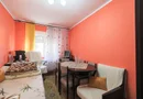 Apartament, la etajul 1, cu balcon spre zona verde, malul Muresului