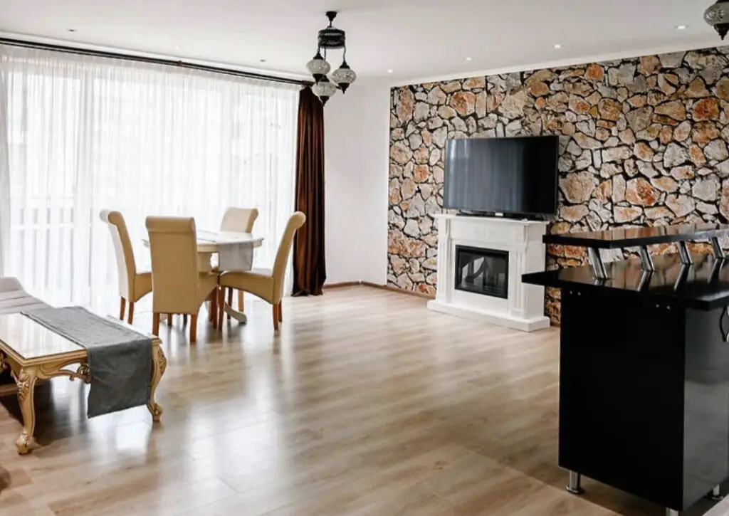 Apartament 3 camere elegant spațios și luminos în cartierul Urban Coresi