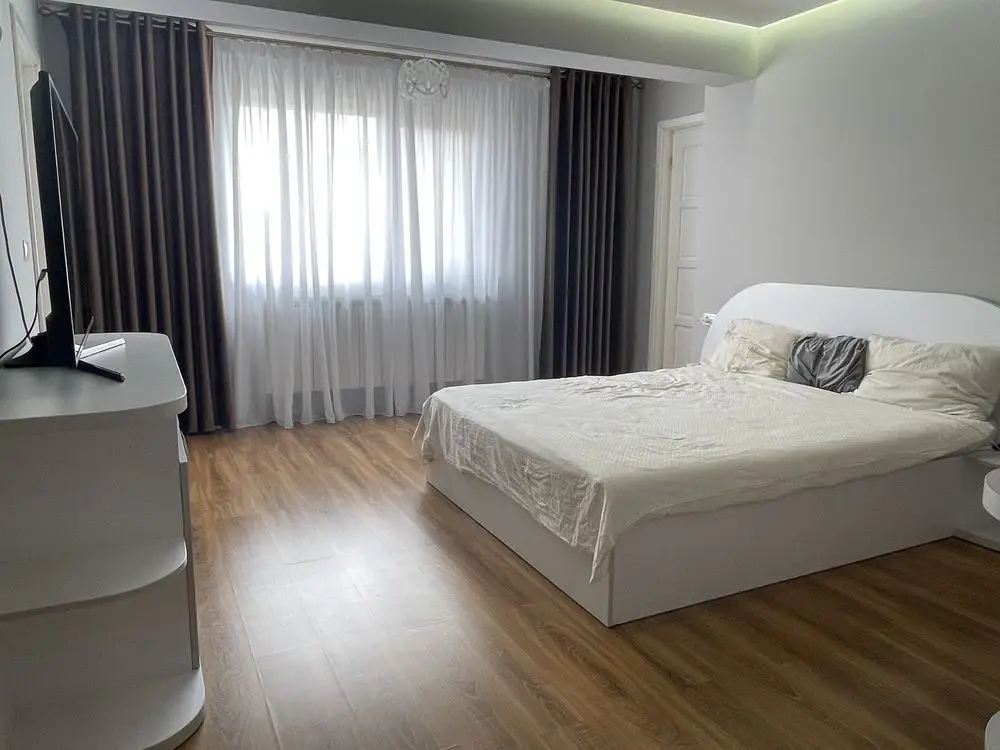 Penthouse Soseaua Nicolina CUG 130m2 bloc nou Mobilat Utilat Lux