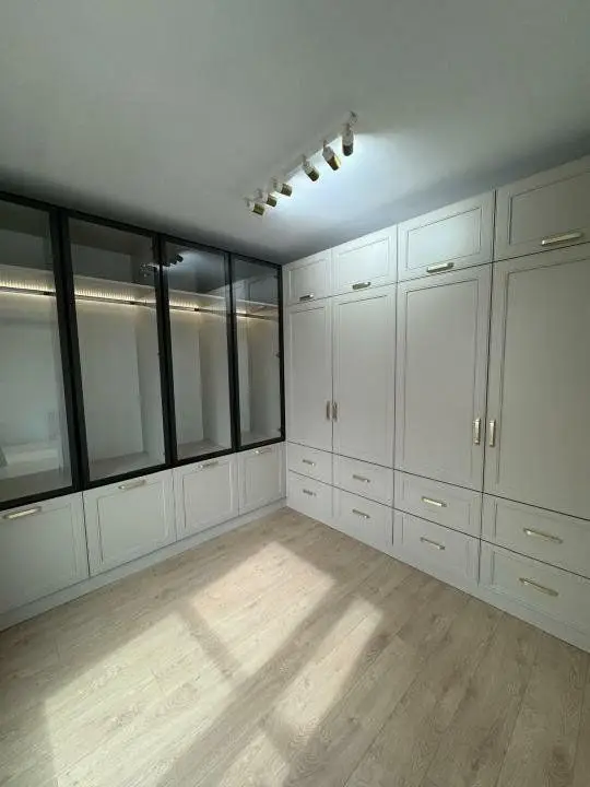 Penthouse complex nou 4 camere la 5 min de metrou Timpuri Noi