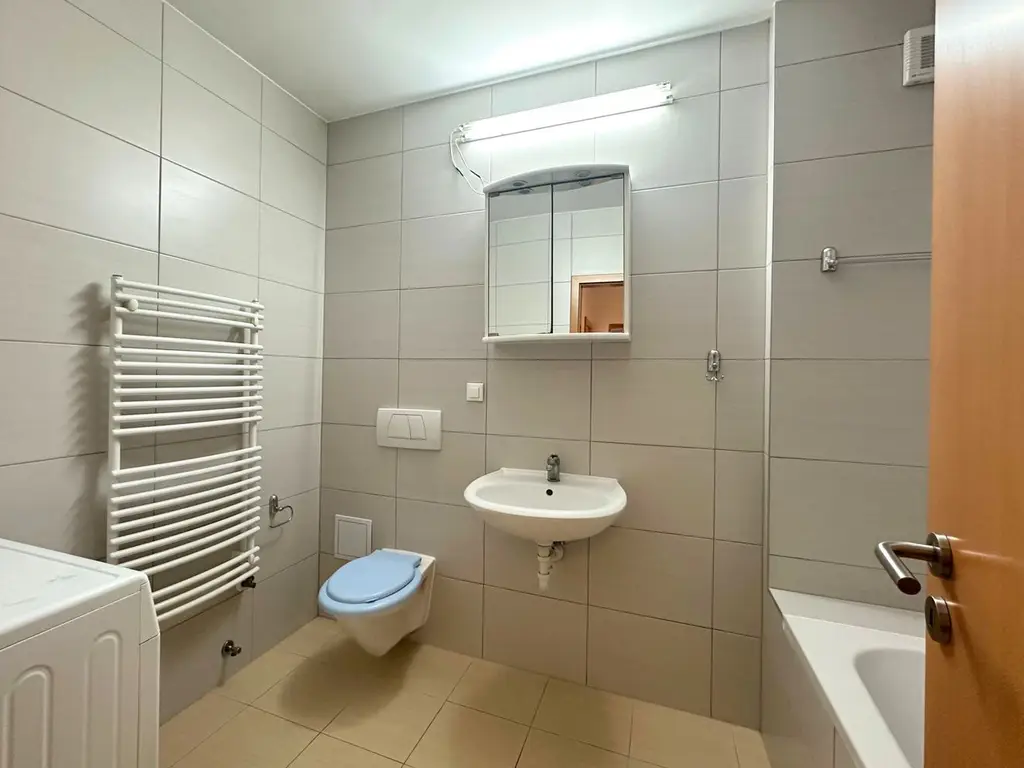 Apartament 2 camere mobilat și utilat cu vedere superbă spre Tâmpa