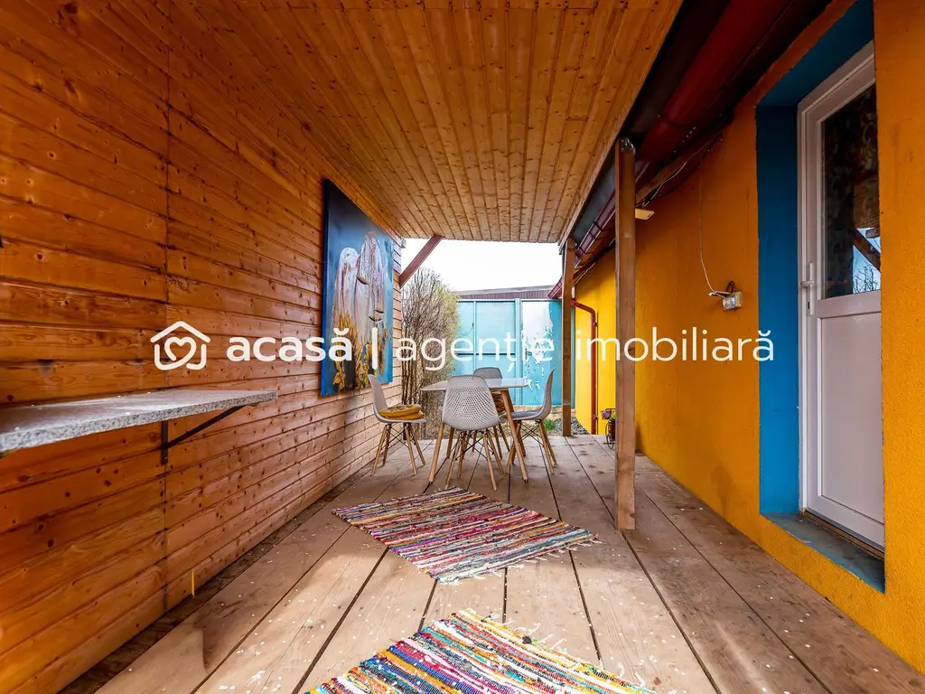 PREȚ AJUSTAT | Casa din lunca Mureșului: intimitate 100%