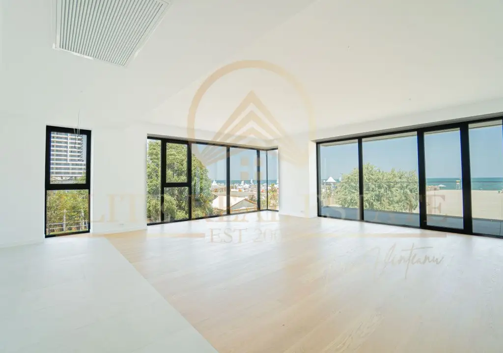 Stațiunea Mamaia - Vânzare apartament cu 4 camere, 3 bai cu vedere la mare.