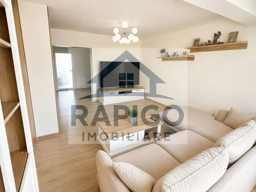 Duplex Spațios cu 3 Dormitoare și Curte Amenajată |