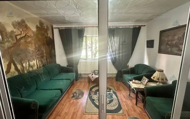 Apartament de vânzare cu 2 camere/scoala nr. 8