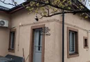 Casă de închiriat 3 camere + grădină, 2 locuri de parcare,