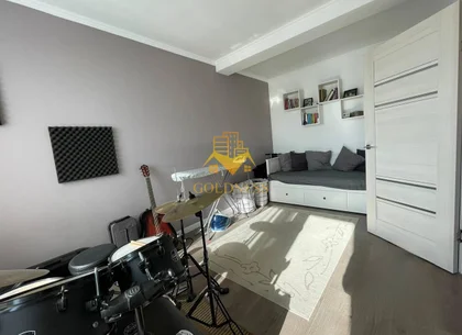 Casa individuala, 4 camere, parcare, 120mp,300mp teren,cartier Voronet